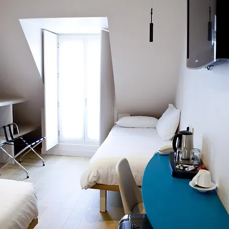 Hotell Andrea 3*