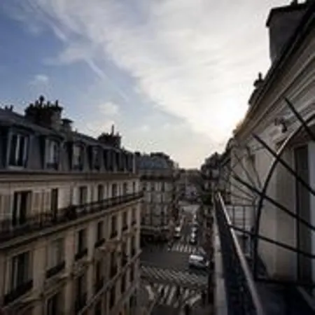 Andrea Szálloda Párizs