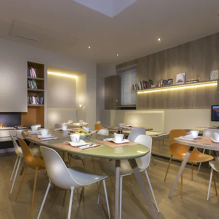 Andrea Ξενοδοχείο