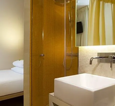 Andrea Hotel 3*