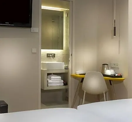 Hotel Andrea Paris
