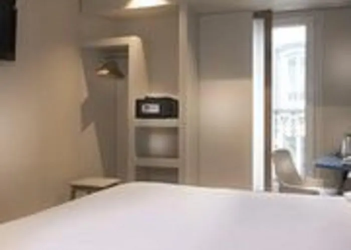 Andréa 3* Parigi